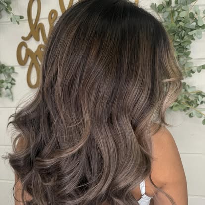Root shadow blonde
